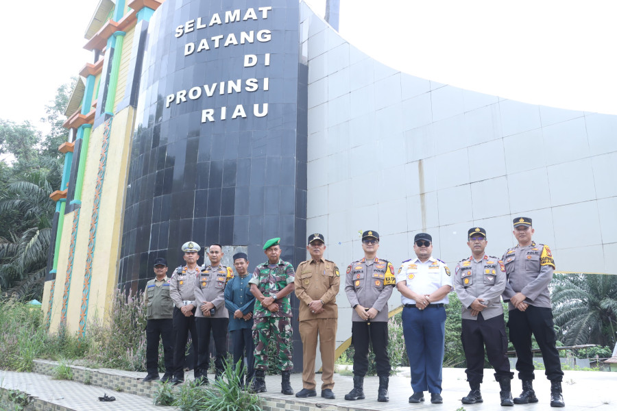 Kapolres Inhil bersama Forkopimda Cek Pos Pam di Perbatasan Riau-Jambi