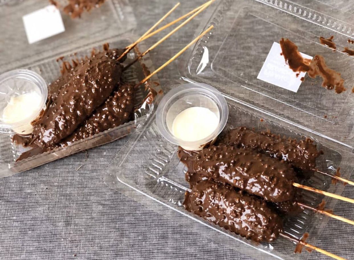 Sensasi Coklat lumer Pisang Crunchy Jadi Pilihan Jajanan Favorite Warga Tembilahan