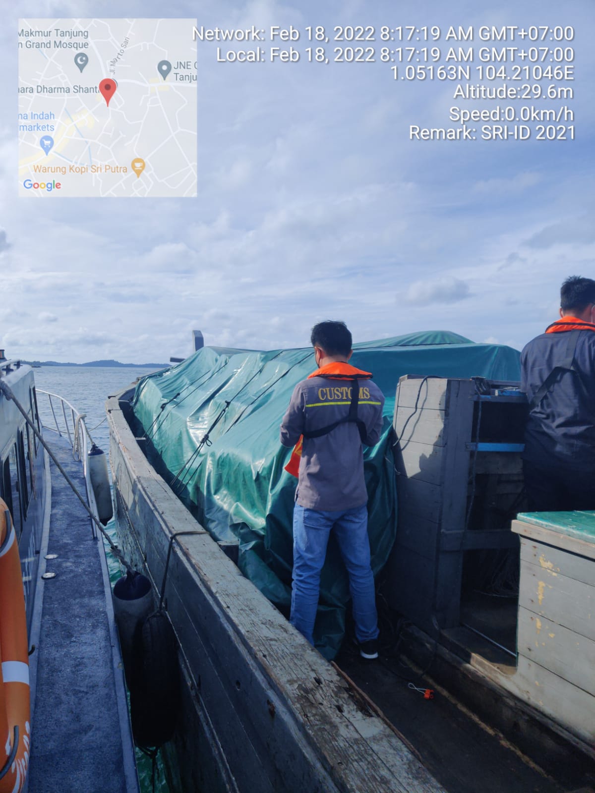 Bea Cukai Tanjungpinang Amankan Barang Asal Kawasan Bebas Batam yang Diangkut Kapal Kayu  Tanpa Nama