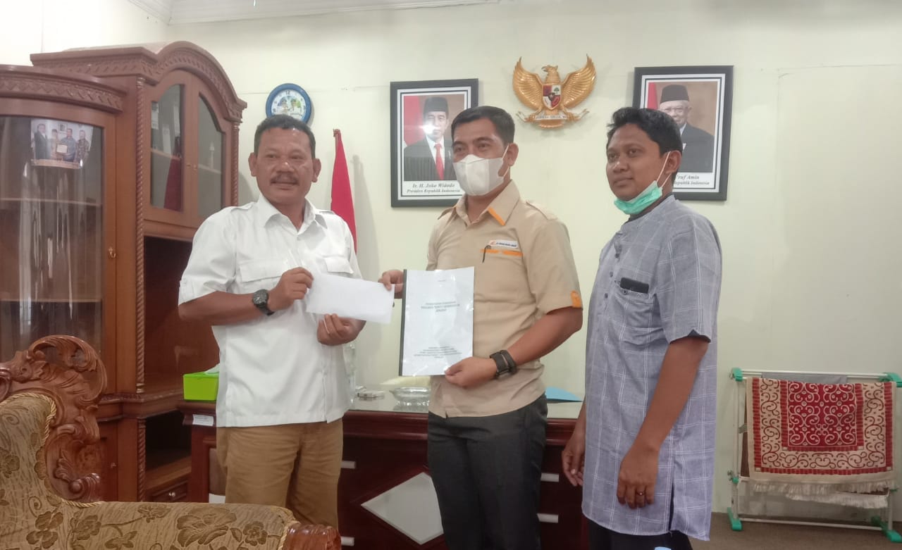 Wakil Ketua II DPRD Swardi Ritonga Salurkan Bantuan Ke PKPP Pematang Inhu
