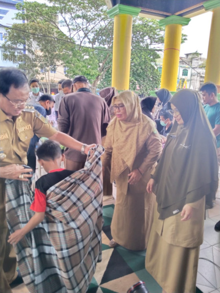 Dalam Rangka Rangkaian HPN Riau, Puluhan Anak Ikuti Sunal Massal Gratis yang Ditahan Dinskes Inhil