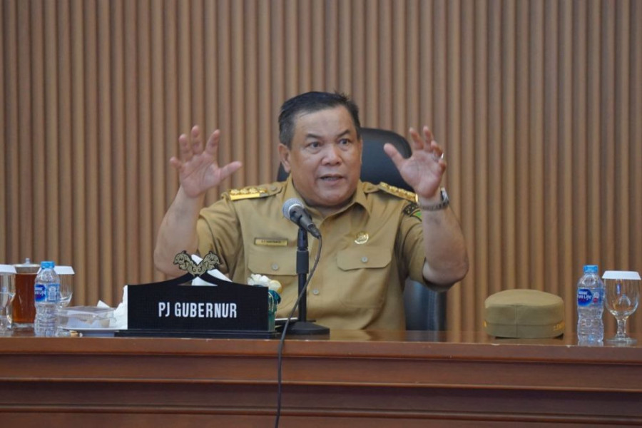 Pj Gubernur Riau Pimpin Rapat Koordinasi Pasca Libur Idulfitri