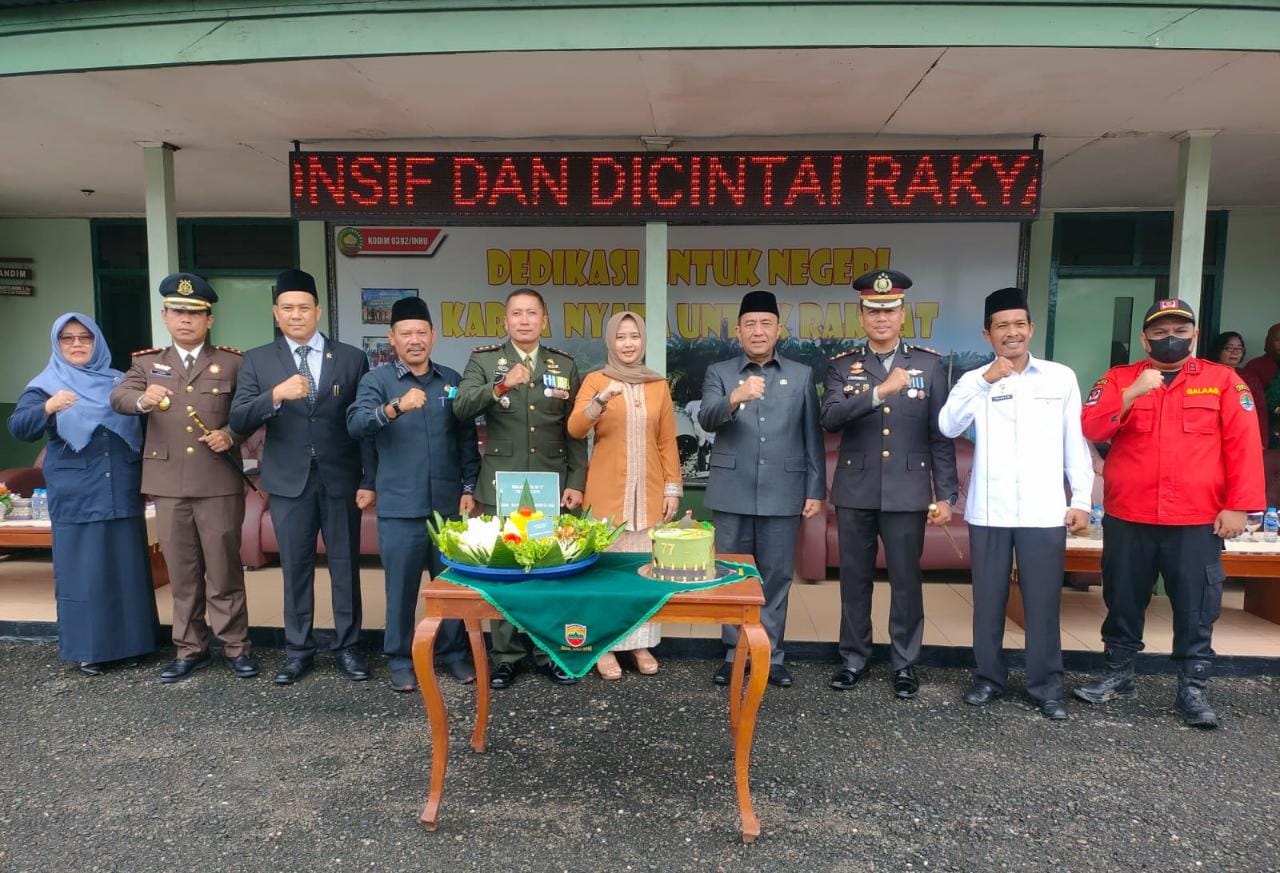 Wabup Inhu Hadiri Upacara HUT ke-77 TNI