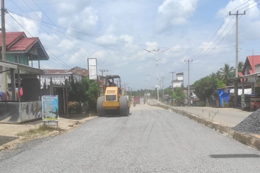Jelang Mudik Lebaran, Dinas PUPR Riau Gesa Perbaikan Tiga Ruas Jalan di Rohul