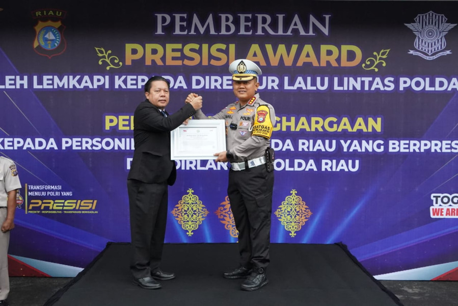 Dirlantas Polda Riau Raih Presisi Award dari Lemkari