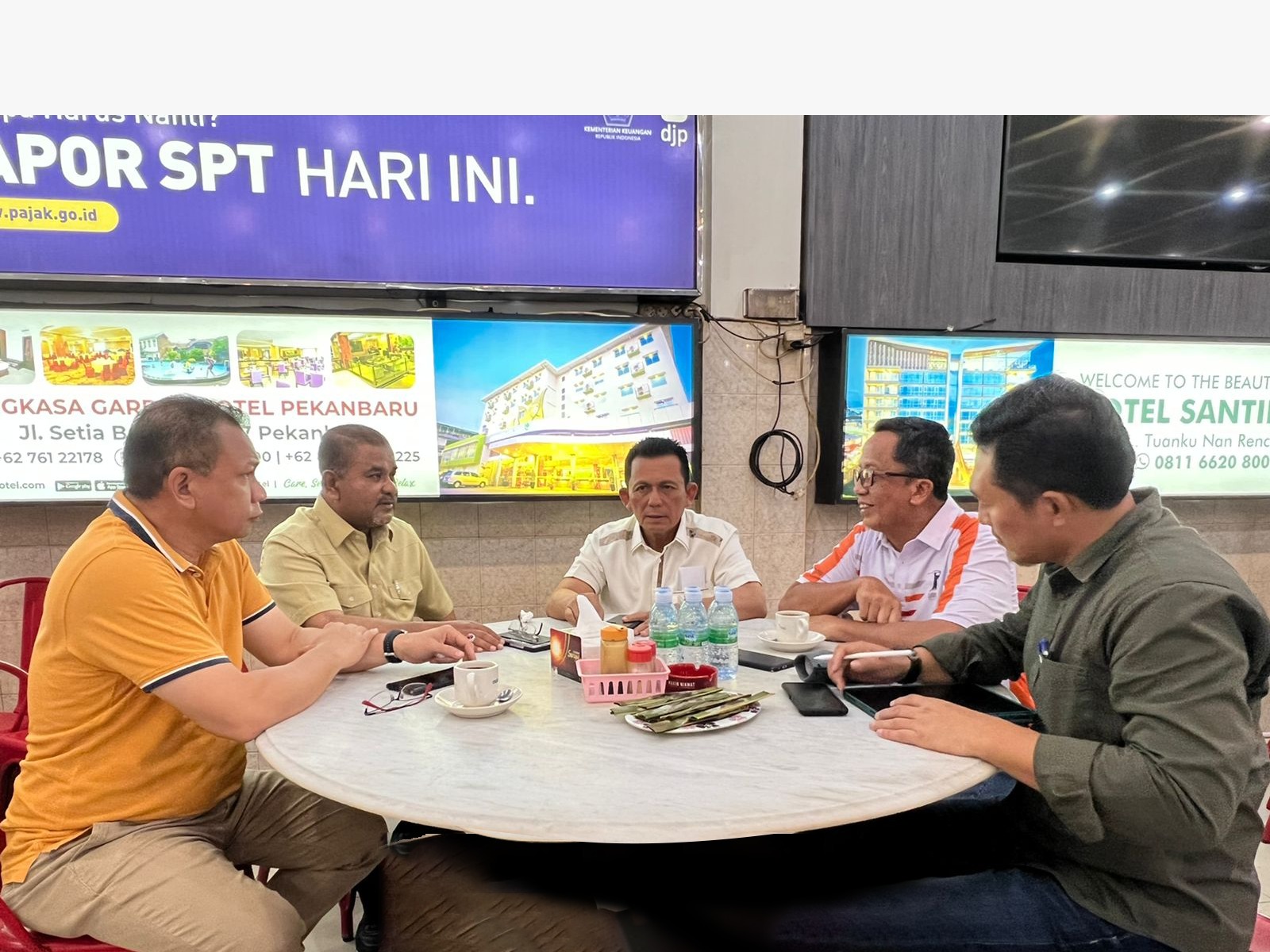 Tuntaskan Kepri Terang, Ansar Temui Langsung GM PT PLN Riau Kepri