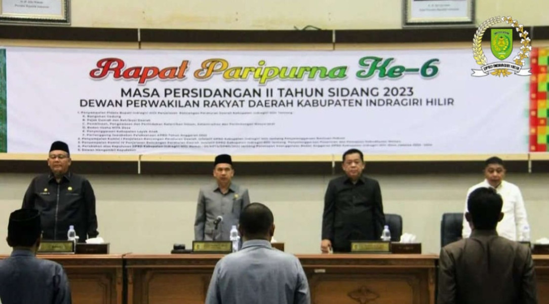 Ketua DR. H. Ferryandi Pimpin Rapat Paripurna Dalam Rangka Penyampaian 6 Rancangan Peraturan Daerah Kabupaten Inhil