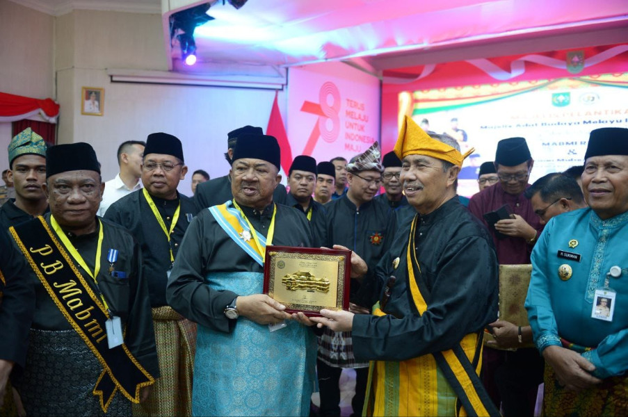 MABMI Riau Resmi Dikukuhkan, Gubernur Syamsuar : Semoga Membawa Berkah Bagi Bumi Melayu