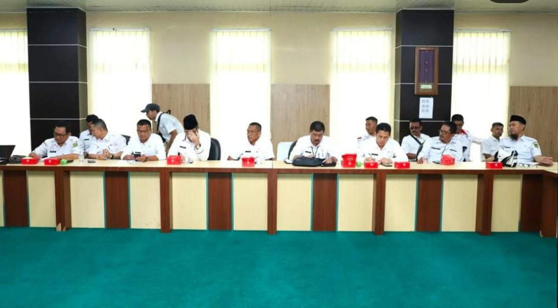 Bersama Bupati HM Wardan Kadis DPMPTSP Inhil Ikut Rapat Progres Persiapan HPN Tahun 2023