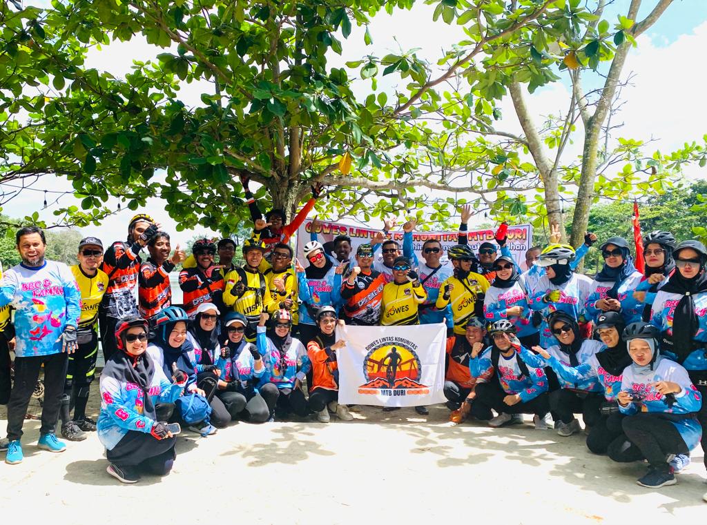 Isi Waktu Libur, Komunitas Mountain Bike Duri Bersama Puluhan Anggota Club Sepeda Gowes Bersama