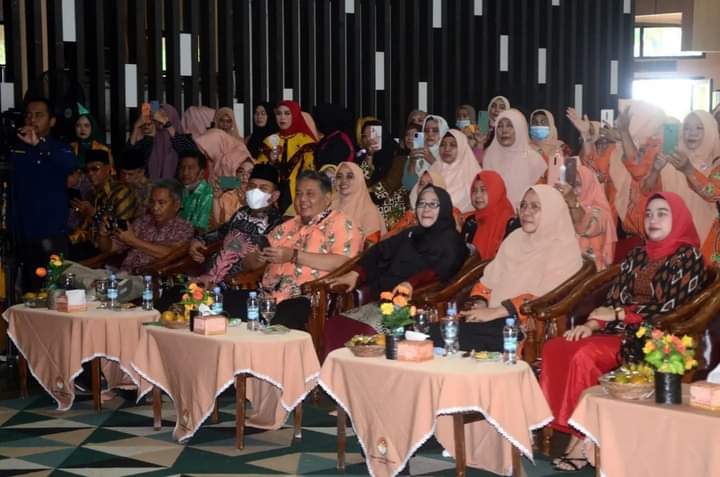 Bupati Inhil Buka Lomba Dalam Rangka HUT ke-23 Dharma Wanita Persatuan