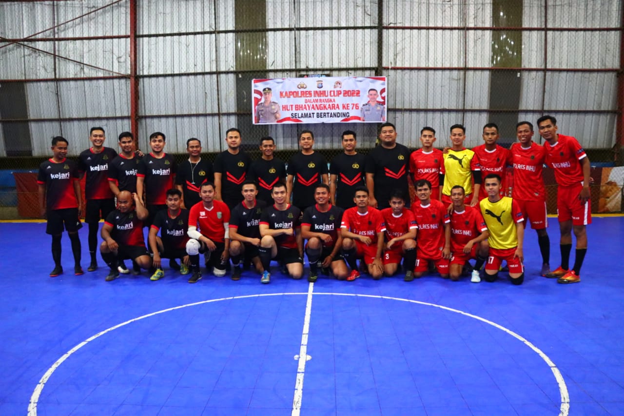 Meriahkan Hari Bhayangkara ke-76, Kapolres Inhu Buka Turnamen Futsal