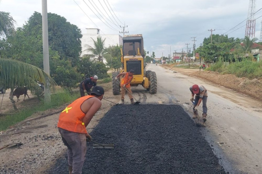 Pj Gubri Minta Jalan Berlubang Diperbaiki, Ini Respons UPT IV Dinas PUPR Riau