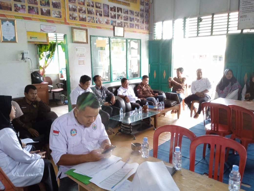 Bersama Tim DMIJ PT Gelar Monitoring Dokumentasi Monitoring  dan Pembinaan Peningkatan Pengawasan Pengendalian Pengelolaan Keuangan Desa di Desa Batang Tumu