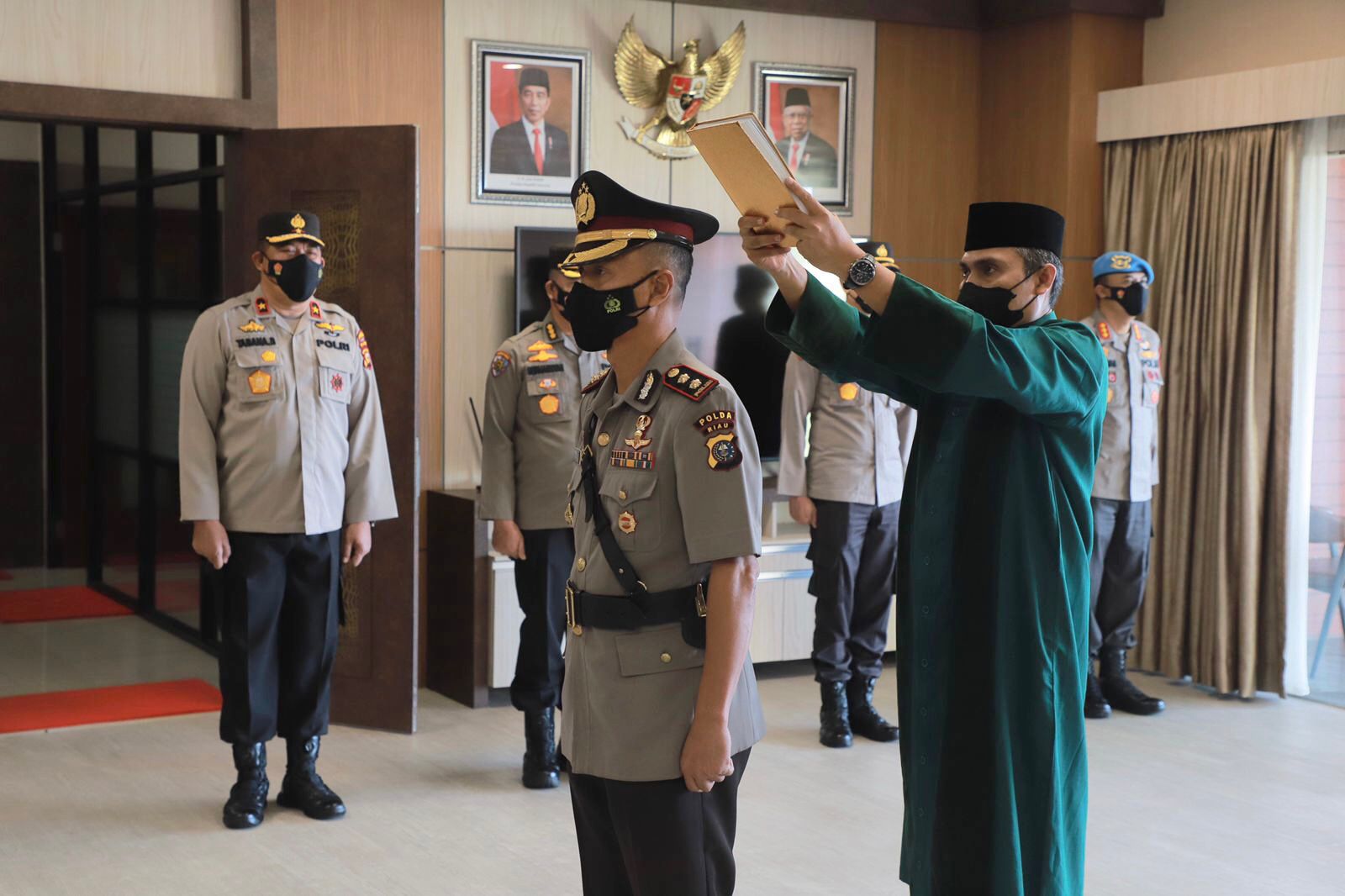 Dilantik Kapolda, AKBP Wendry Purbiyantoro Resmi Jabat Direktur Binmas Polda Riau