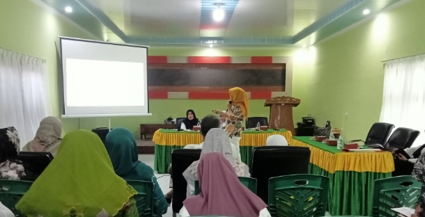 Bersama Dinkes Kesehatan Provinsi Riau, Dinkes Inhil Gelar Pertemuan Pembinaan Kelompok Operasional Posyandu