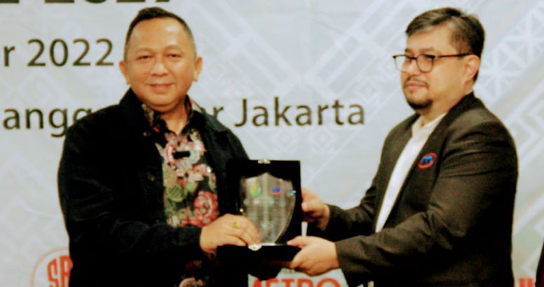Pelantikan Pengurus, Jaksa Agung RI Terima Plakat Khusus Dari IMO-Indonesia