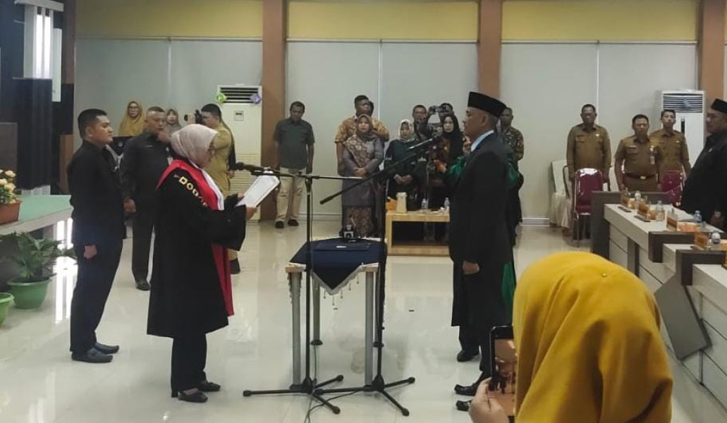 PAW Wakil Ketua DPRD Inhu, Rosman Yatim Gantikan Suwardi Ritonga
